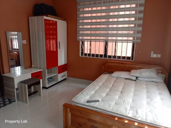 3 Bedrooms Furnished Apartment for rent
