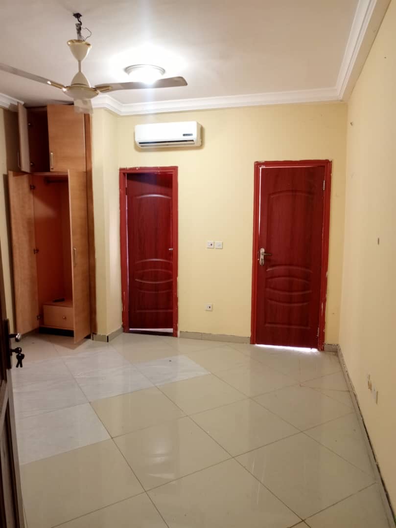 3 bedrooms en-suite apartment at Westland Police Station